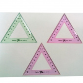 Трикутник мiкс 10см пласт проз рiвносторон